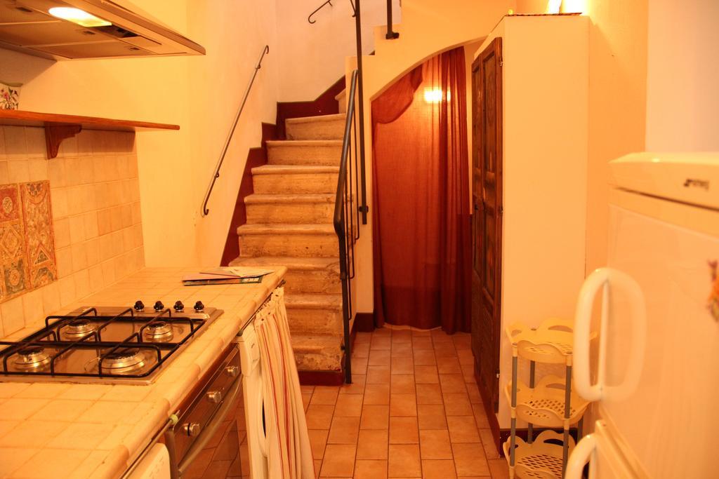 Delizioso Trilocale In Centro Apartment มอนเตเมราโน ห้อง รูปภาพ